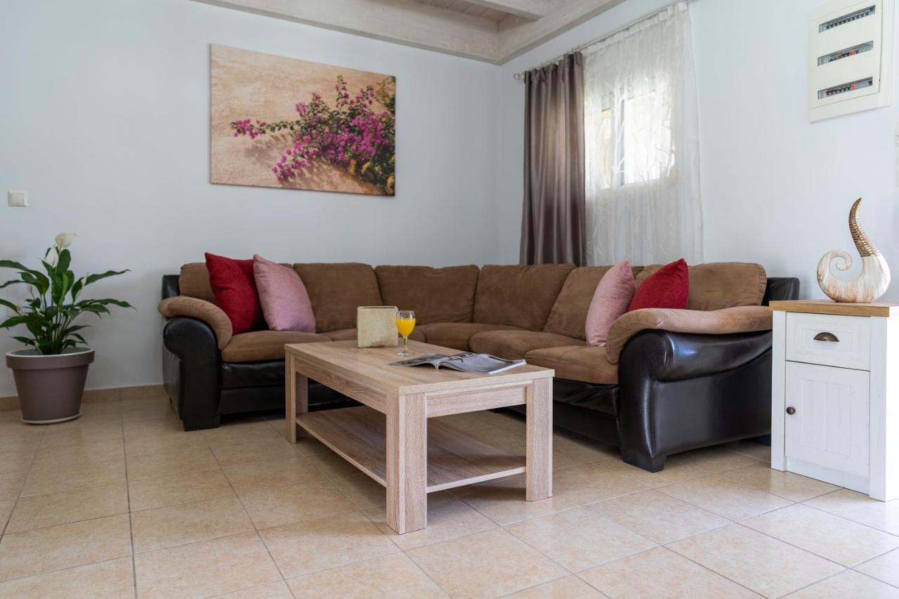 Posidonia Luxury Villas Kolympia Колимбия Екстериор снимка